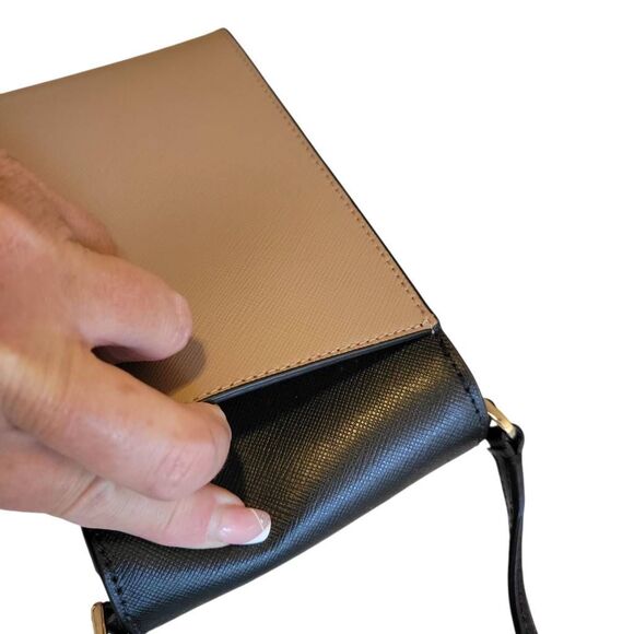 Kate Spade Madison Flap Phone Crossbody Toasted Hazelnut & Black Leather Bag - Picture 11 of 13